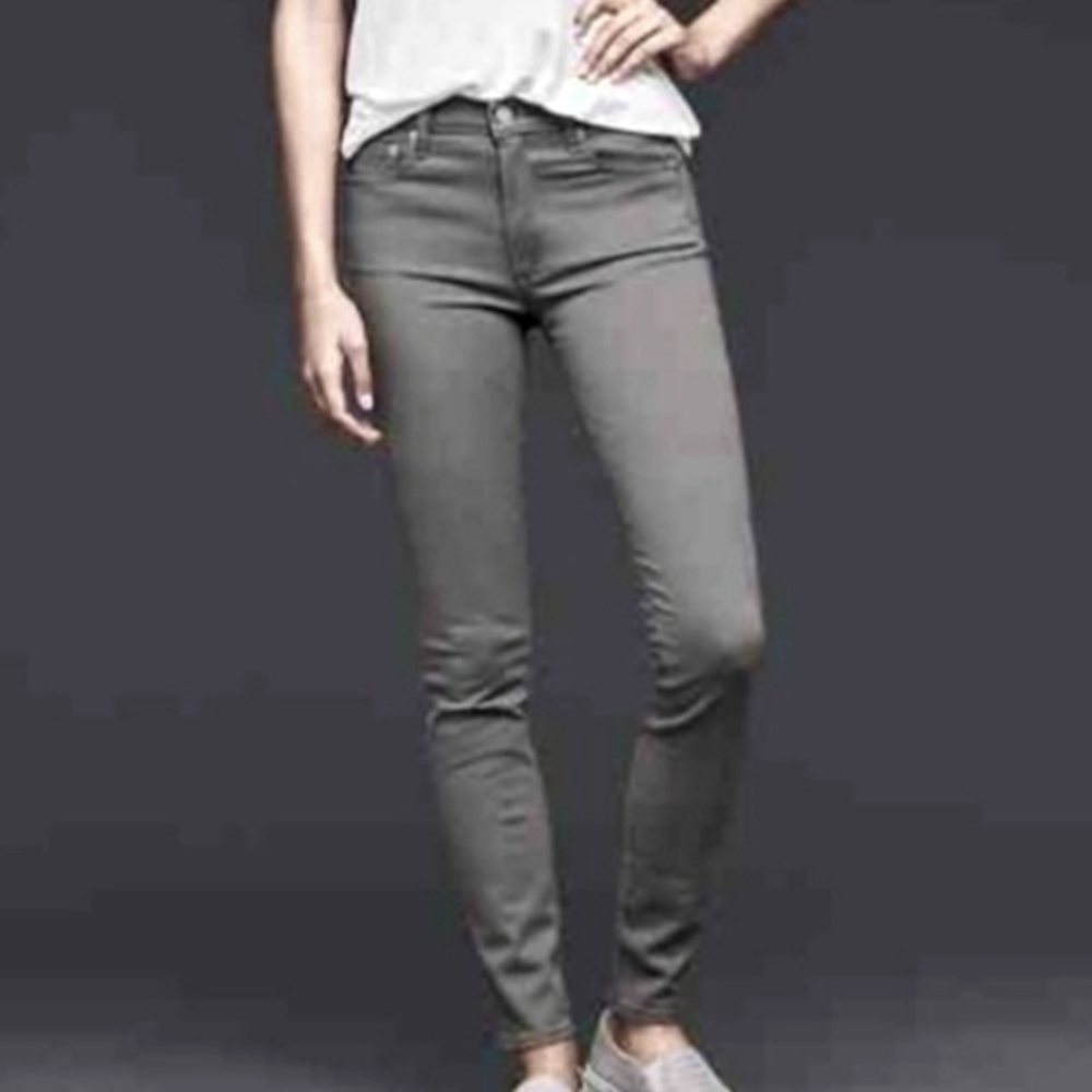 Gap True Skinny High Rise